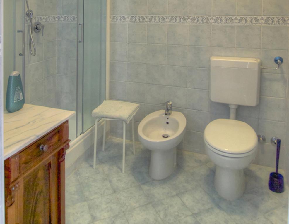 Tra Gli Ulivi Bed & Breakfast Pietra Ligure Dış mekan fotoğraf